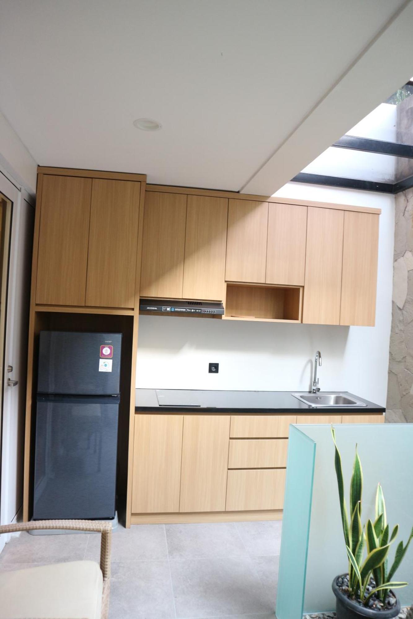 Treehouse Suites - Boutique Serviced Apartment Джакарта Екстериор снимка